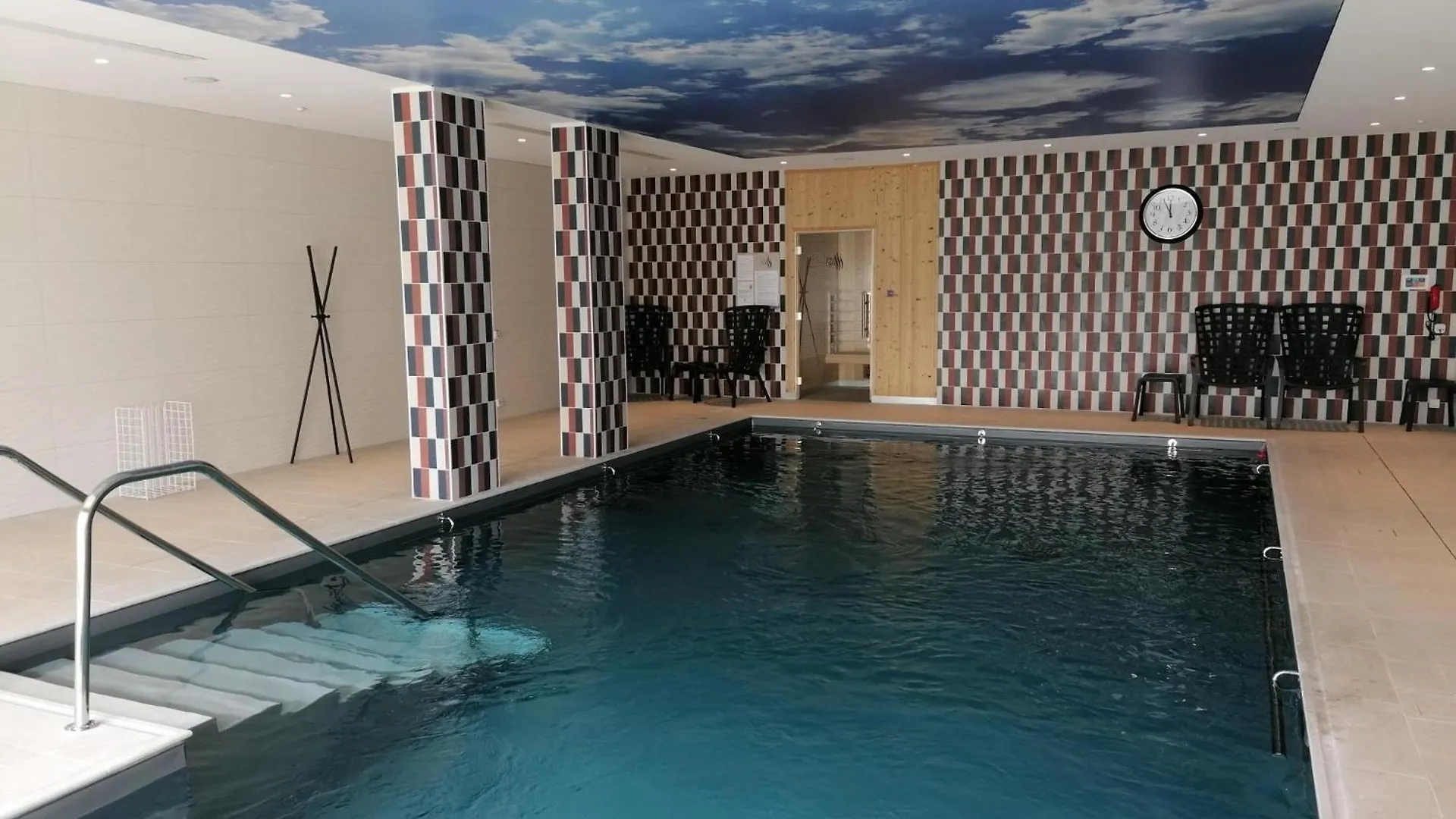 Aparthotel Domitys - Les Aviateurs Muret